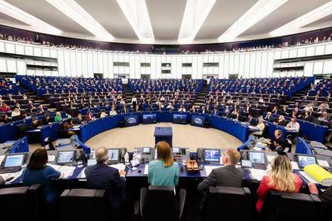 Virgil Popescu: Am votat în Parlamentul European rezoluţia prin care atragem atenţia asupra necesităţii unei protecţii sporite pentru companiile, locurile de muncă şi produsele din UE, în faţa concurenţei neloiale din partea ţărilor terţe