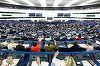 Parlamentul European cere măsuri mai ferme împotriva hărţuirii cibernetice în UE / Unul din şase adolescenţi raportează că este victimă a hărţuirii cibernetice
