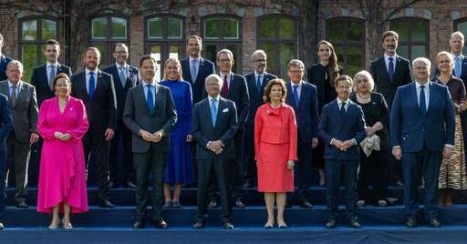 Oana Ţoiu, de la reuniunea miniştrilor de Externe NATO, din Suedia: Când conteşti finanţarea apărării României, într-un moment în care Rusia poartă un război la graniţa noastră, faci un joc periculos. Aliaţii noştri văd asta, şi românii, la fel