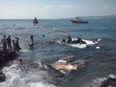 NATO este gata să patruleze în Marea Egee pentru descurajarea migraţiei din Turcia în Grecia