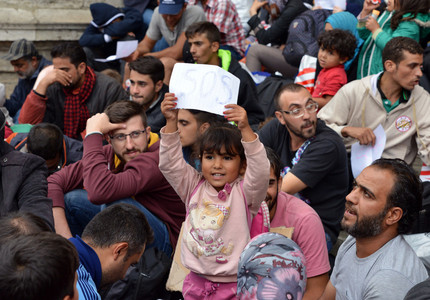 Protest al migranţilor la graniţa dintre Grecia şi Macedonia