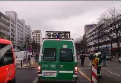 Şoferul maşinii care a explodat la Berlin, probabil din cauza unei bombe, a murit. VIDEO