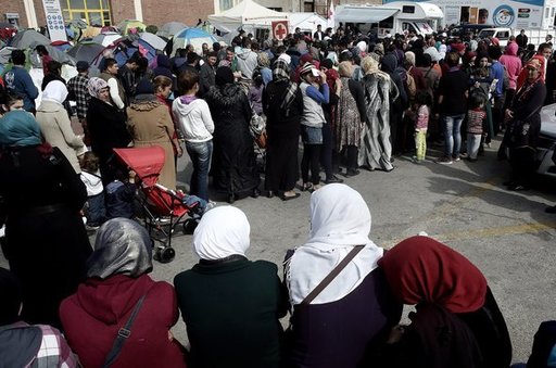 New York Times: Refugiaţii din Grecia se tem de posibilele efecte ale atentatelor din Belgia