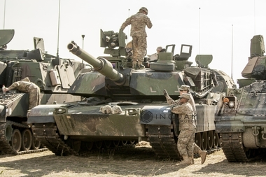 Aproximativ 200 de militari americani din România urmează să efectueze, timp de două săptămâni, exerciţii în Republica Moldova