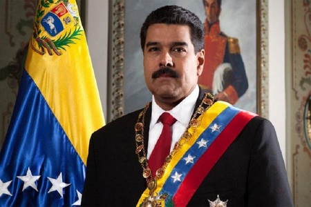 Opoziţia venezueleană a depus 1,85 milioane de semnături pentru un referendum de revocare din funcţie a lui Maduro