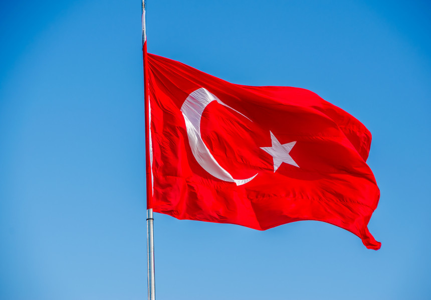 Turcia aprobă ridicarea vizelor pentru ciprioţii greci, însă refuză recunoaşterea independenţei insulei