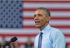 Obama a vizitat oraşul Flint şi a băut apă filtrată, pentru a arăta că este sigură, după scandalul contaminării cu plumb