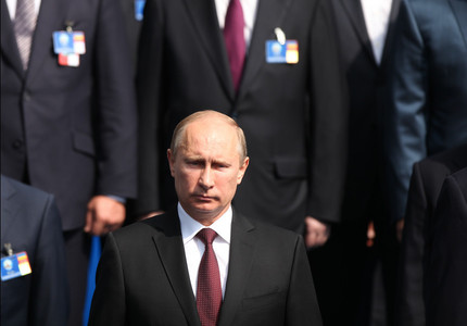 Preşedintele rus a deschis parada militară de Ziua Victoriei de la Moscova