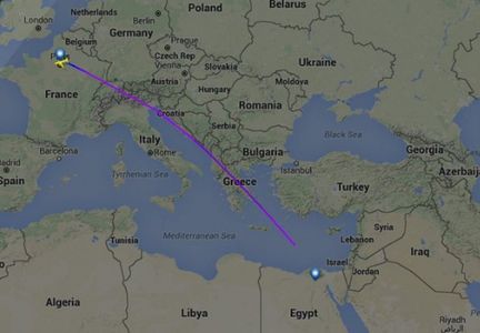 Surse EgyptAir: Avionul dispărut de pe radare s-a prăbuşit în Marea Mediterana