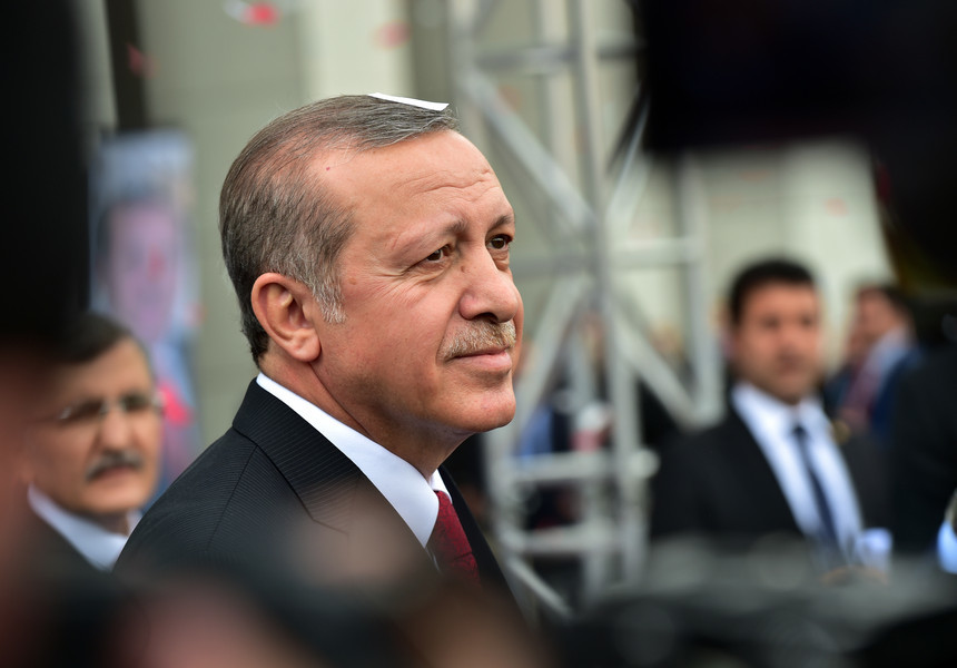 Erdogan îl însărcinează pe Yildirim să formeze un nou Guvern