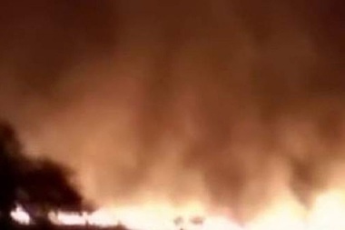 Cel puţin 17 militari au murit în India, într-un incendiu la unul dintre cele mai mari depozite de armament din ţară