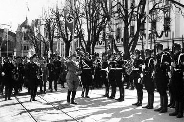 Până la 2.500 de foşti nazişti belgieni continuă să primească pensii din partea autorităţilor germane