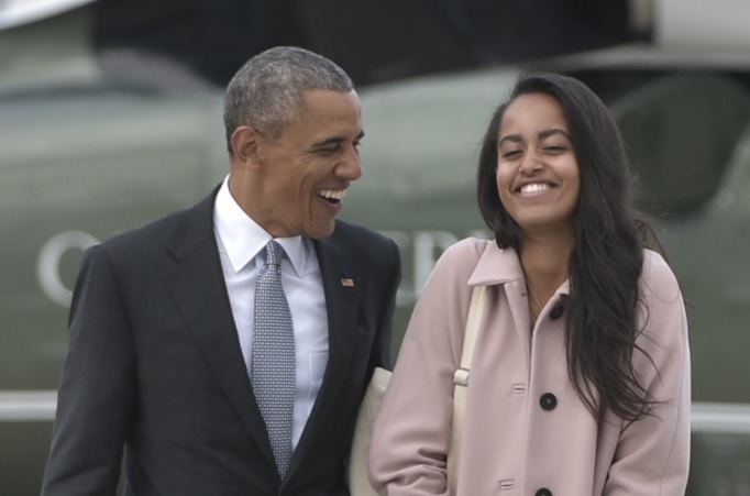 SUA: Barack Obama a participat la ceremonia de absolvire a fiicei sale Malia