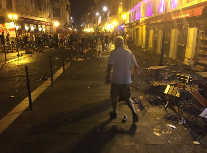 Franţa: Autorităţile au arestat mai mult de 36 de persoane ca urmare a violenţelor din Lille