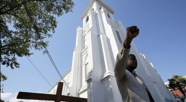SUA: Sute de persoane comemorează un an de la atacul armat din Charleston, soldat cu nouă morţi