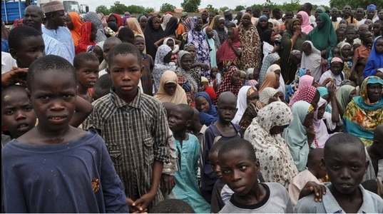 Nigeria: Peste 1.200 de persoane şi-au pierdut viaţa într-o tabără de refugiaţi ca urmare a malnutriţiei şi bolilor