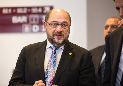 Schulz: Avocaţii UE încearcă să vadă dacă e posibilă accelerarea declanşării articolului 50 pentru ieşirea Marii Britanii