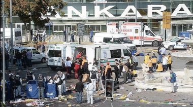 Turcia: 36 de presupuşi jihadişti riscă până la 11.750 de ani în închisoare pentru cel mai sângeros atentat din Ankara, soldat cu 103 morţi