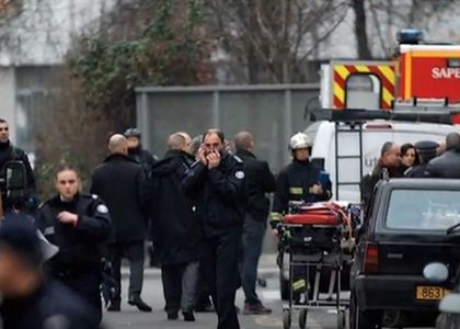 Cinci morţi şi 20 de răniţi într-un atac armat într-o cafenea din nordul Serbiei