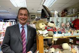 Liderul UKIP, Nigel Farage, a demisionat