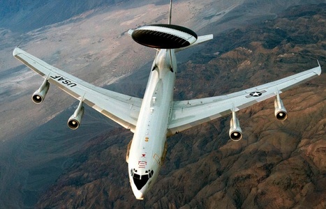 Avioane AWACS vor participa la operaţiunile coaliţiei antijihadiste, anunţă Stoltenberg