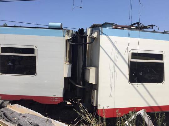 Două trenuri s-au ciocnit în sudul Italiei (Foto: Facebook)