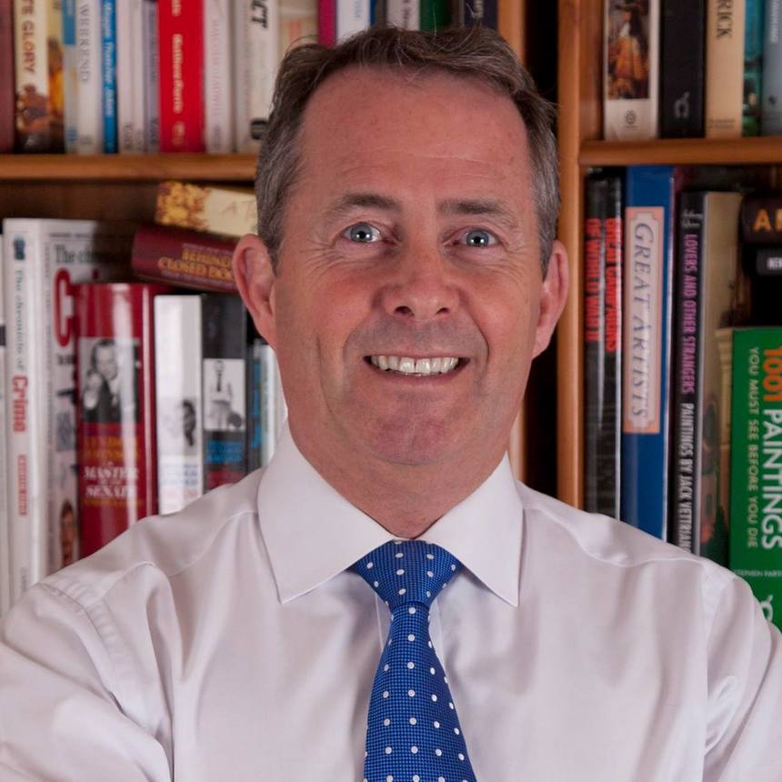 Liam Fox este ministru pentru comerţ internaţional, o funcţie nou-creată de premierul britanic Theresa May