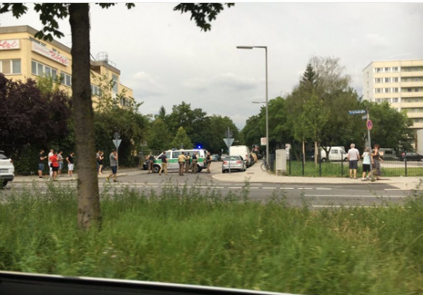 Trei persoane au fost ucise în atacul de la Munchen, anunţă Ministerul bavarez de Interne