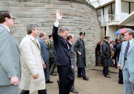SUA: John Hinckley Jr, care a încercat să-l asasineze pe preşedintele Reagan în urmă cu 35 de ani, va fi eliberat luna viitoare. FOTO