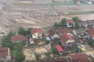 Zi de doliu naţional în Macedonia, după furtunile soldate cu 21 de morţi de sâmbătă
