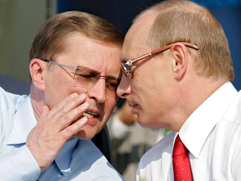 Vladimir Putin l-a eliberat din funcţie pe şeful cabinetului prezidenţial