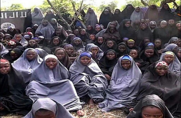 Gruparea jihadistă Boko Haram a publicat un videoclip cu elevele nigeriene răpite în urmă cu doi ani la Chibok