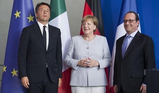 Hollande, Merkel şi Renzi îşi afişează unitatea faţă de ideea unei Europe sigure la minisummitul de la Ventotene