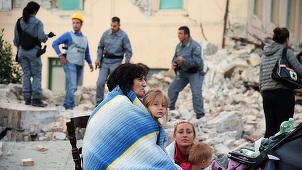 Franţa, UE şi Israelul oferă ajutor Italiei după sângerosul cutremur din Umbria