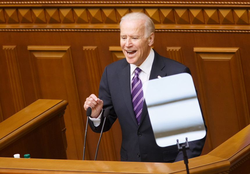 Biden dă asigurări că SUA cooperează cu Turcia în privinţa lui Gulen