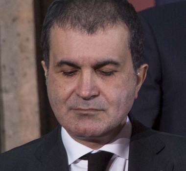 Turcia "nu acceptă armistiţiul" cu miliţiile kurde din Siria, anunţă Ankara