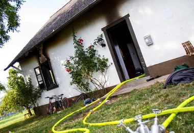 Germania: Un migrant sirian a decedat, după ce a încercat să-şi incendieze soţia