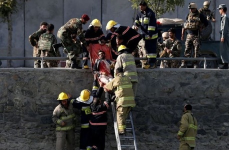 Cel puţin 24 de morţi în urma unui atac taliban care a zguduit capitala afgană Kabul