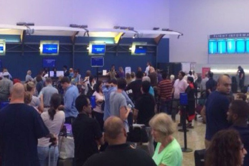 British Airways se confruntă cu o problemă IT; călătorii de pe mai multe aeroporturi americane nu pot să facă check-in