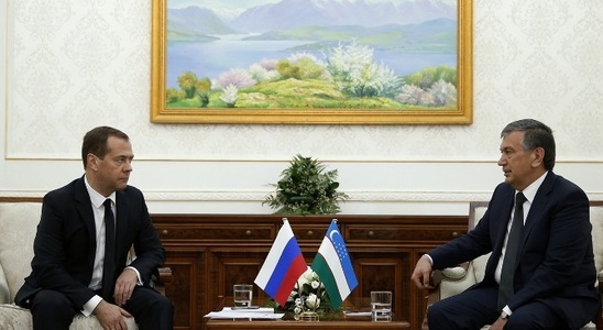 Parlamentarii uzbeci l-au numit preşedinte interimar pe premierul Şavkat Mirzioiev