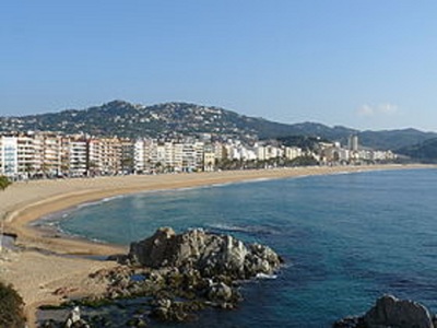 Spania: Sute de turişti au fost evacuaţi din hoteluri de patru şi cinci stele de pe Costa Brava, după ce autorităţile au descoperit că acestea furau energie electrică