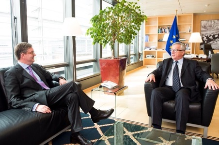 King a fost audiat în PE, unde a jurat să servească interesul european general, dacă va deveni ultimul comisar britanic