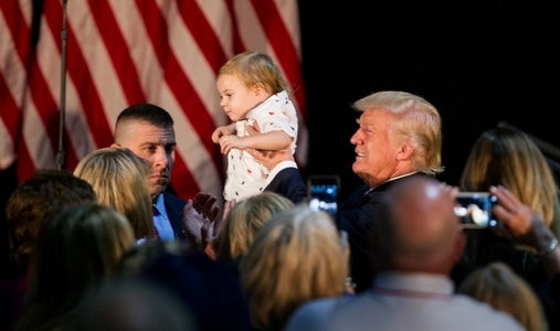 Trump promite un concediu de maternitate de şase săptămâni plătit