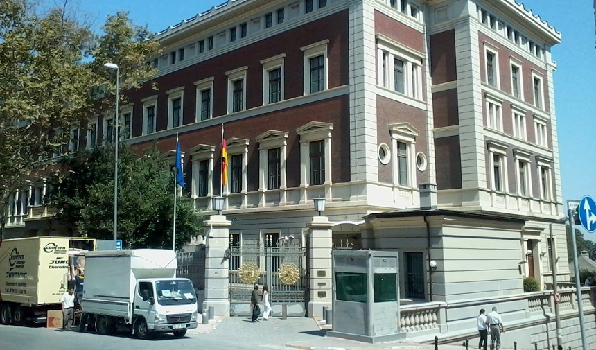 Berlinul îşi închide temporar Ambasada la Ankara, oficiile consulare şi o şcoală de teama unui posibil atac
