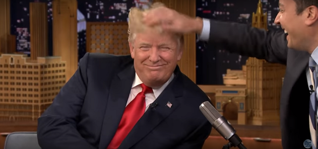 Trump, ciufulit de Jimmy Fallon în direct la Tonight Show