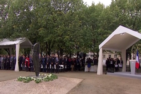 Hollande prezidează o ceremonie naţională în memoria victimelor terorismului