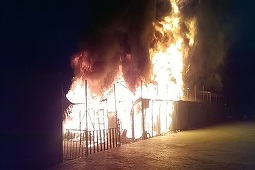 Autorităţile elene au arestat nouă migranţi în urma incendiului din tabăra Moria