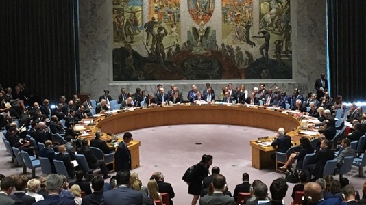 Kerry cere Moscovei în Consiliul de Securitate al ONU blocarea aviaţiei siriene la sol