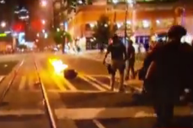Nouă persoane au fost rănite, iar alte 44 au fost arestate în urma protestelor violente din Charlotte, Carolina de Nord