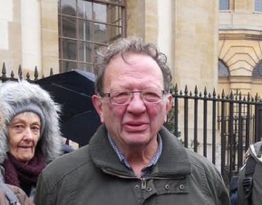 Fratele lui Bernie Sanders încearcă să obţină mandatul de parlamentar lăsat liber de David Cameron